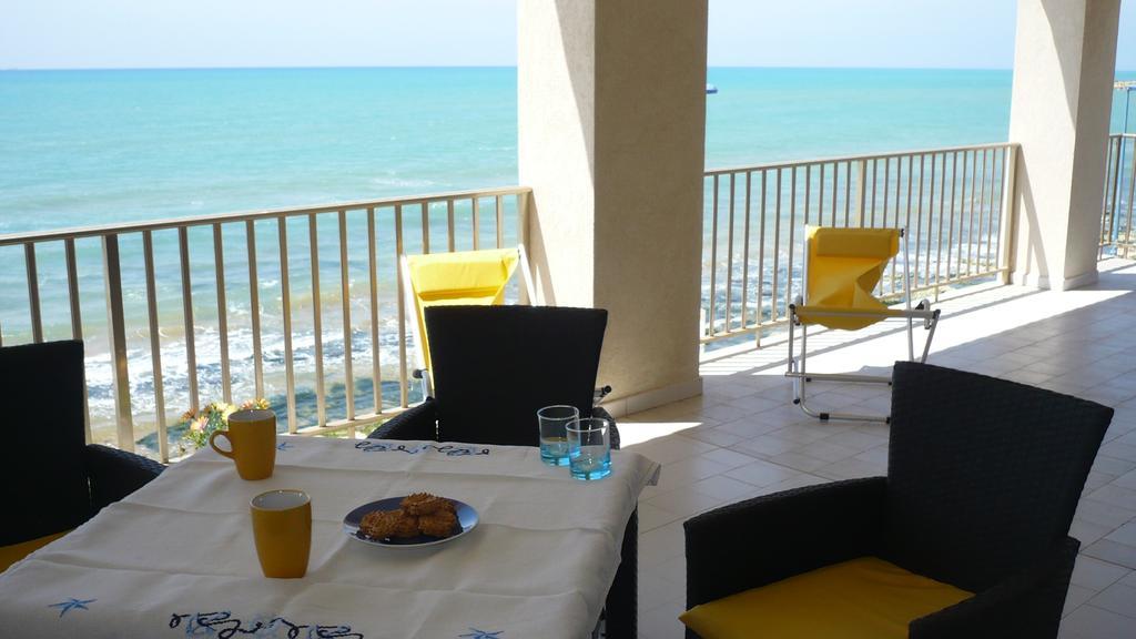 Casa Sul Mare Con Vista Mozzafiato Apartamento Donnalucata  Exterior foto
